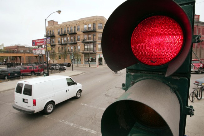 Huntington Beach Getting Red-Light Cameras for Study