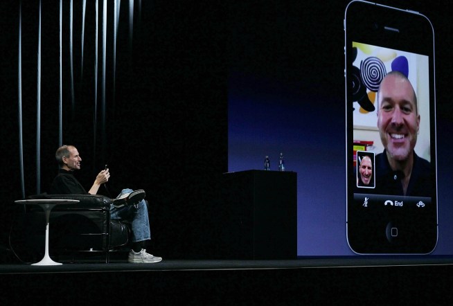 New iPhone Feature Opens Apple's Door to Porn