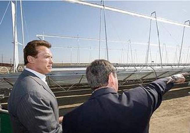 Mirrors Up at New California Solar Thermal Power Plant