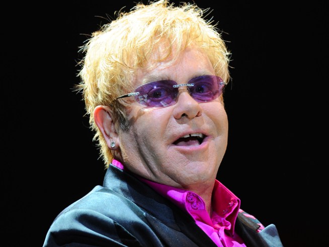 Sir Elton John to Perform Private Benefit Concert for Prop 8