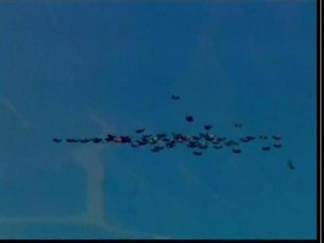 Skydivers jump for a record Wednesday over the Inland Empire.