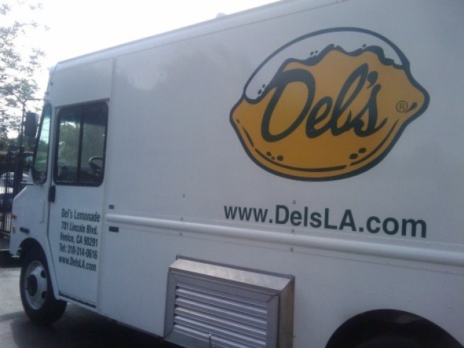 Del's Truck, Checking in with Gladstone's, "Viagra" Ice Cream, More!