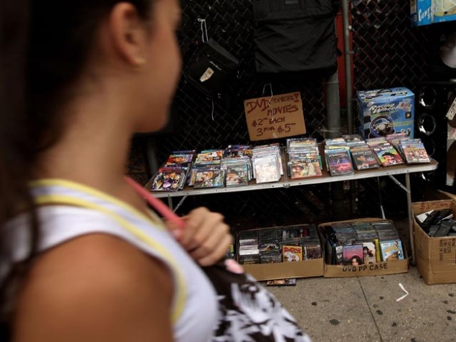 $1,000 to Turn in DVD Counterfeiters