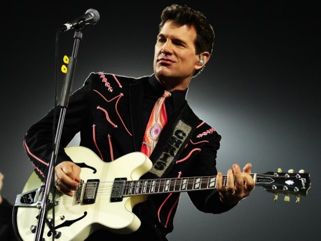 8/26: Chris Isaak, Surprise Us