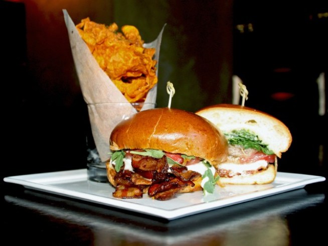 Eat This: BLT Night at Dakota