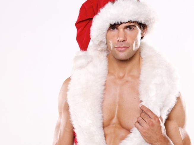 Potential Santas Better Hunky Up and Fast