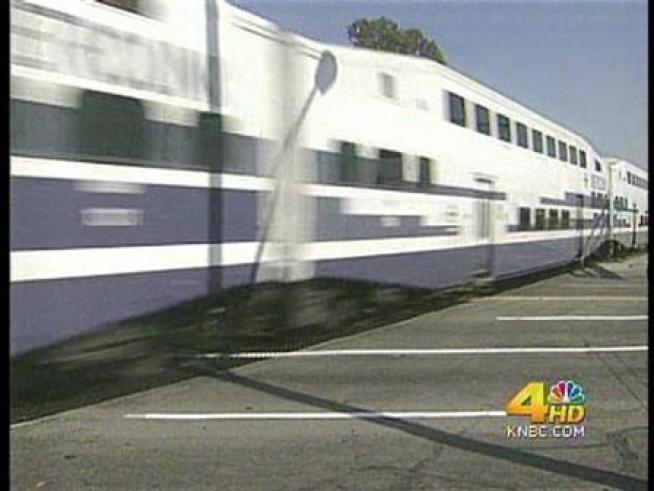 Metrolink Service on 2 Routes Suspended Due to Wildfires