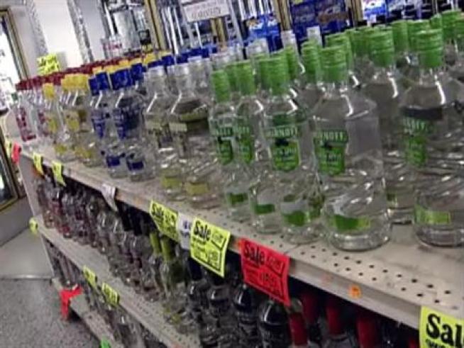 Alleged Drunken Driver Crashes Into Liquor Store