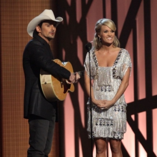 CMAs: Brad Paisley & Carrie Underwood Take Swipe at Kanye 