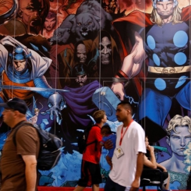 A View From Comic-Con: Costumes, Comics, Crowds