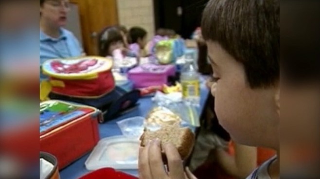 The chemical found in the lining of aluminum cans and other food packaging may put kids at risk of kidney and heart disease. Surveys reveal that about 92 percent of U.S. children have some trace of BPA in their urine. Dr. Bruce Hensel reports for the NBC4 News at 5 p.m. on Jan. 9, 2013.