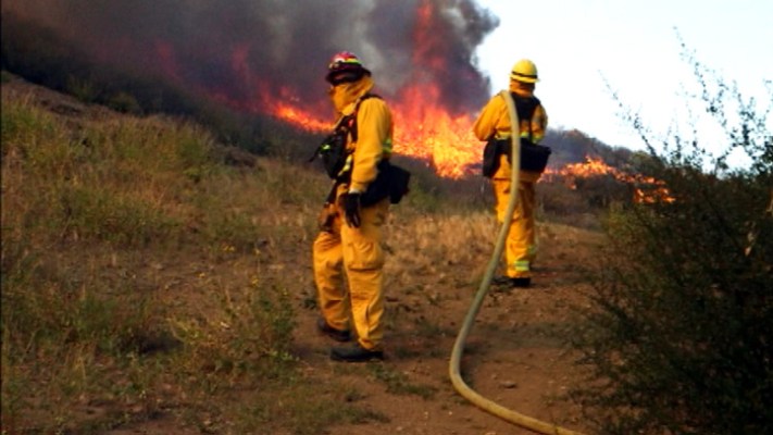 Covering the Springs Firefight With an iPhone