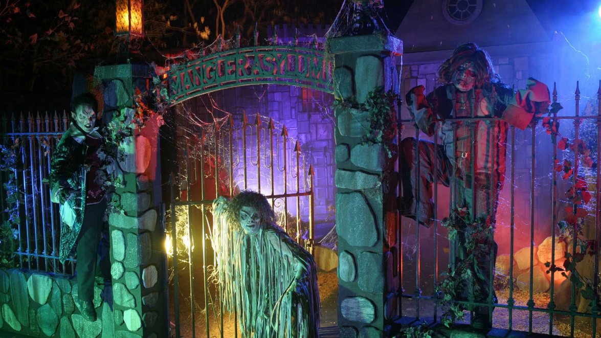 Halloween Fans, Knott’s Scary Farm Is Hiring NBC Los Angeles