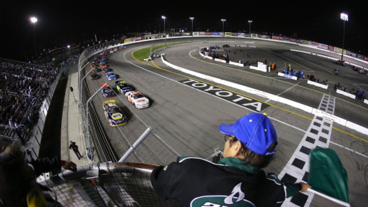 Irwindale Speedway to Close After 2024 Season