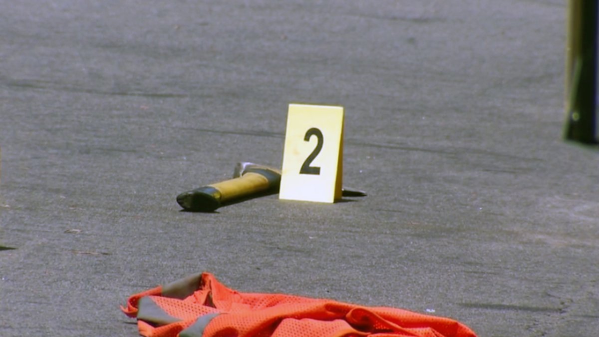 Man Allegedly Armed With Hammer and Hatchet Shot by Police in Westlake