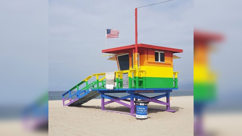 09-06-2017-rainbow-lifeguard-tower-1