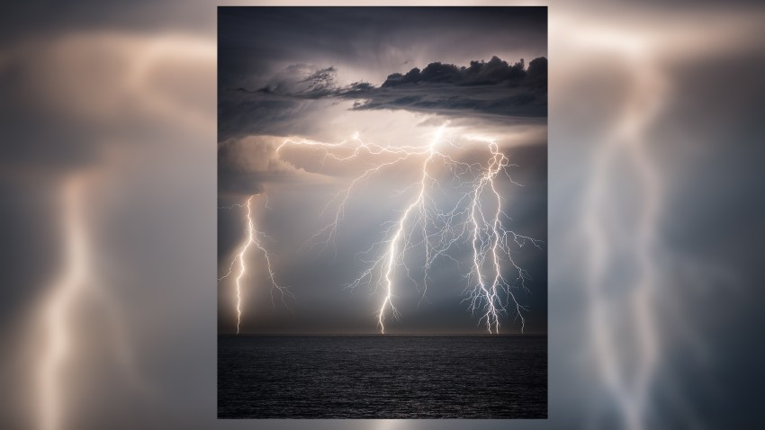 09-12-2017-lightning-strike-redondo-beach-1