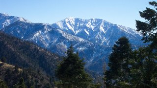 10-11-14-SanGabrielMtns MtBaldy