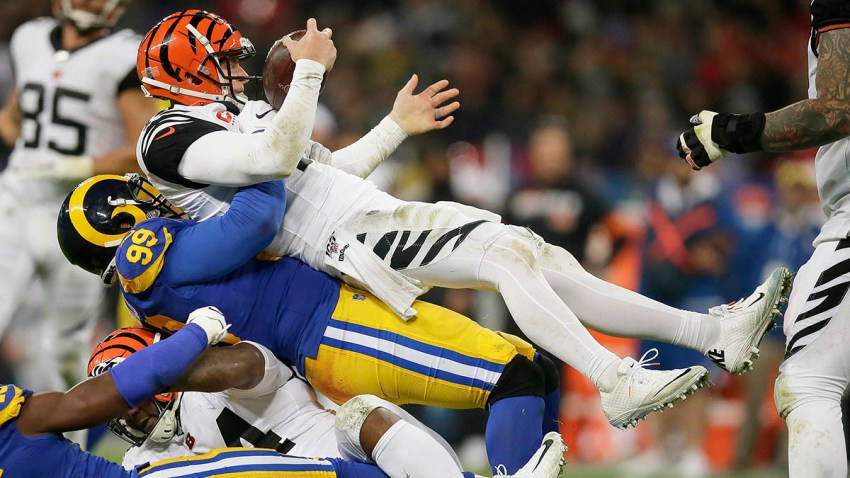 APTOPIX Bengals Rams Football