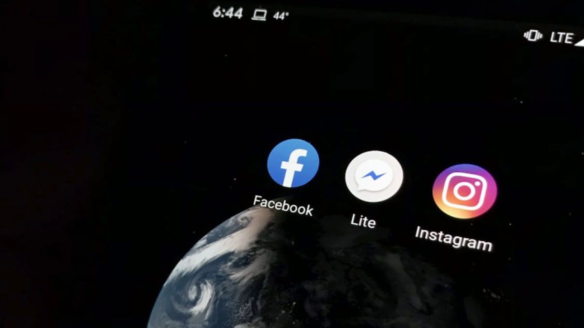 112819 Facebook Messenger Instagram Generic