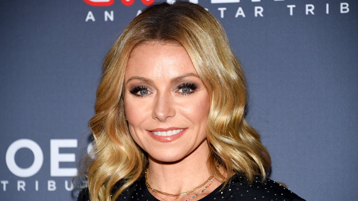 Kelly Ripa Suffers Style Snafu on ‘Live’ – NBC Los Angeles