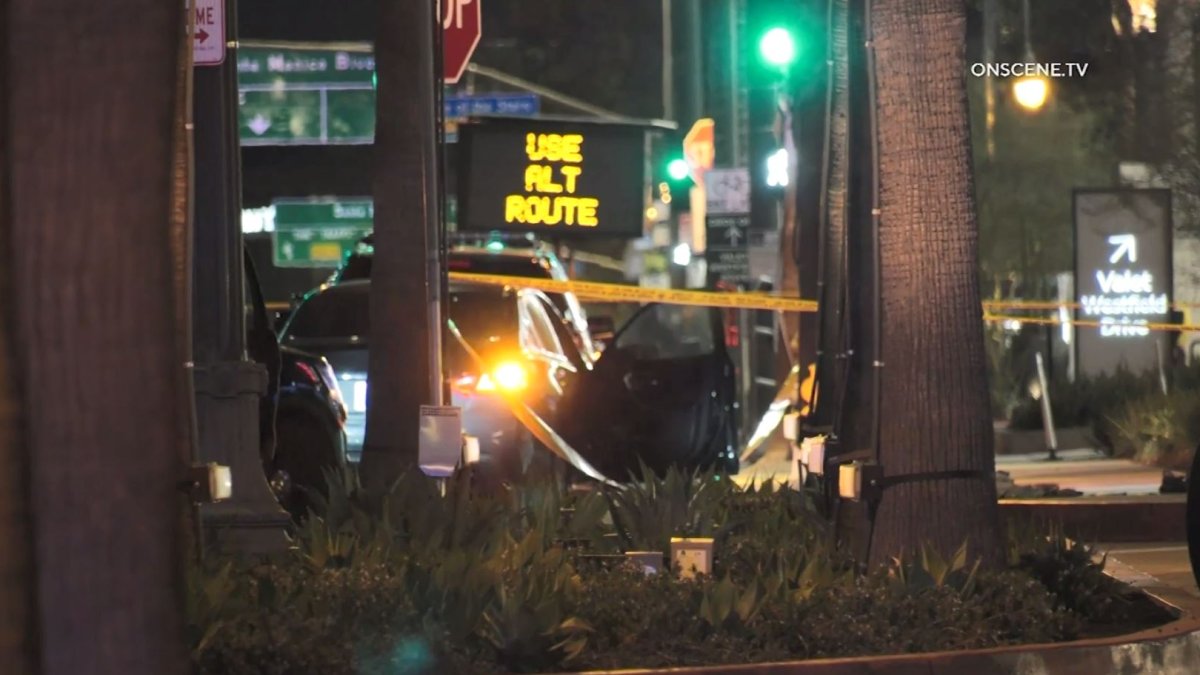 Manhunt Underway For Man Who Fatally Shot A 28 Year Old Outside Century City Mall Nbc Los Angeles 9123