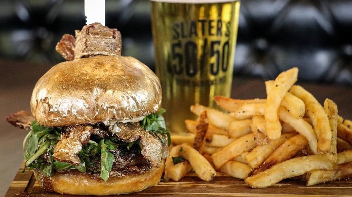 Slater’s 50/50 Has A 24-Karat Burger – NBC Los Angeles