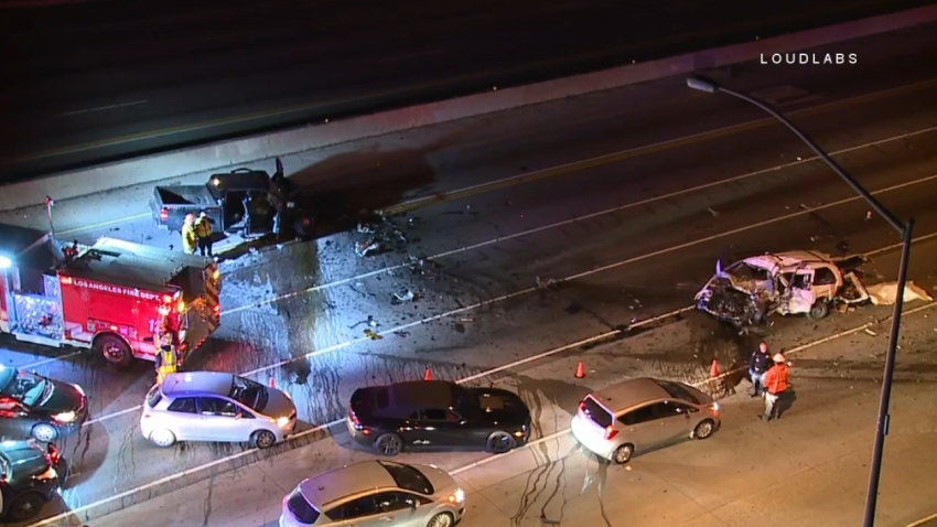 2 Dead in Multi-Vehicle Crash on 405 Freeway – NBC Los Angeles