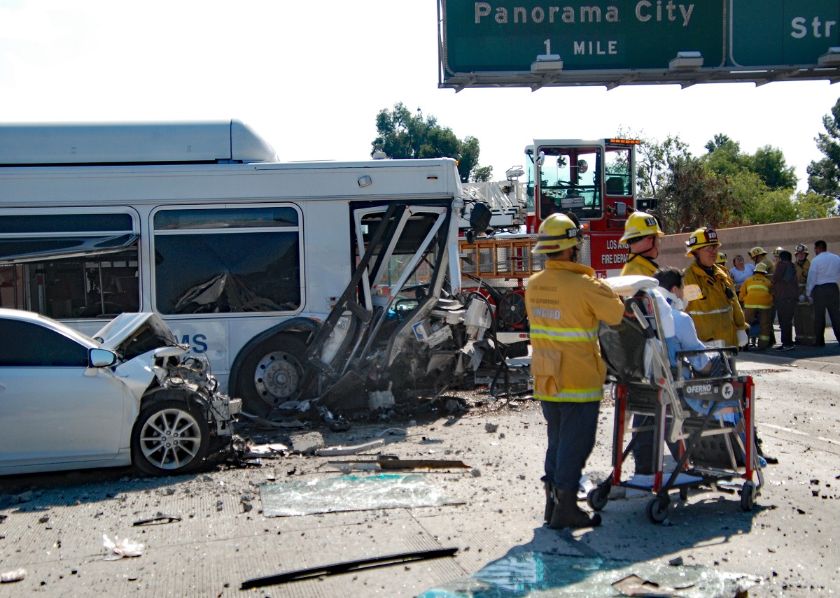 405 freeway express bus lane