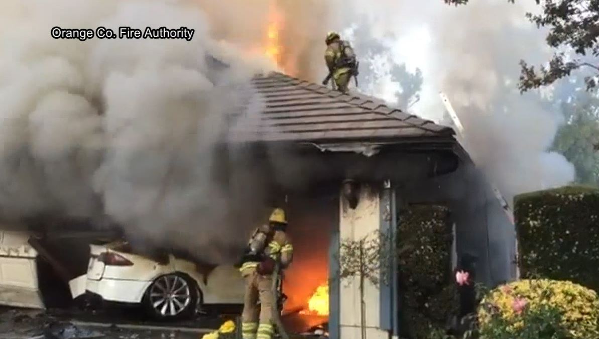 Tesla Crashes Into Lake Forest Home, Igniting Fire - NBC ...
