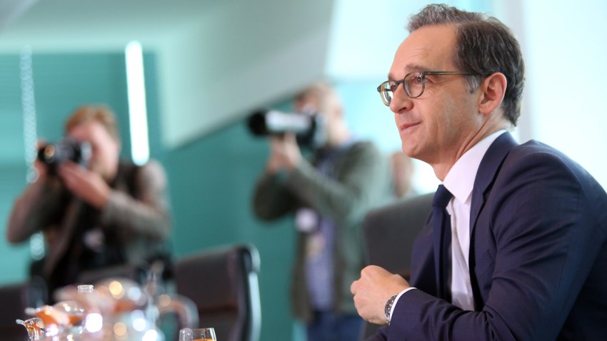 In this June 28, 2017, file photo, Justice Minister Heiko Maas (SPD) arrives for the weekly German federal Cabinet meeting in Berlin, Germany.