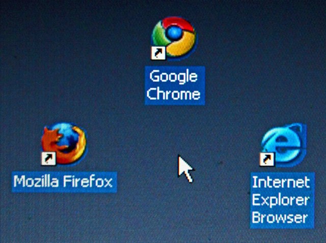 82671952AH008_Google_Nears_