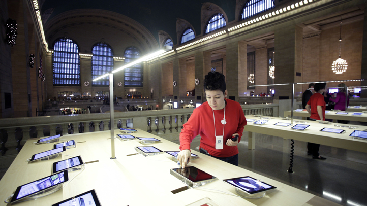 Apple in Grand Central