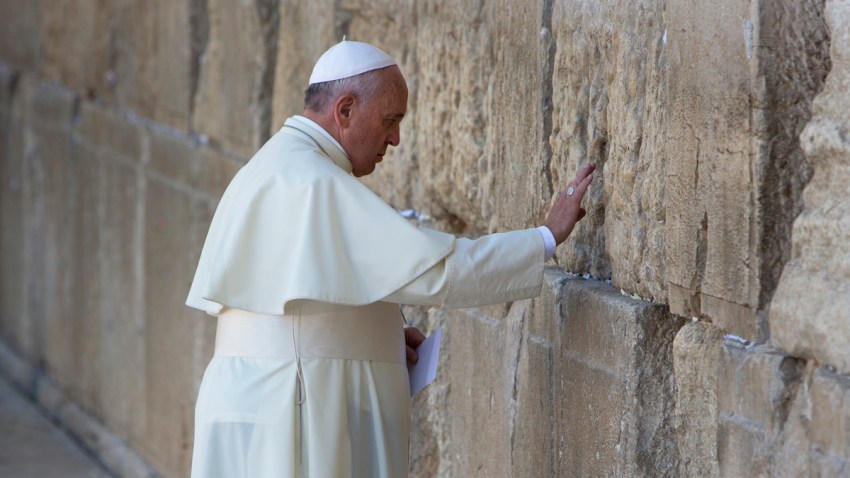 APTOPIX Mideast Pope