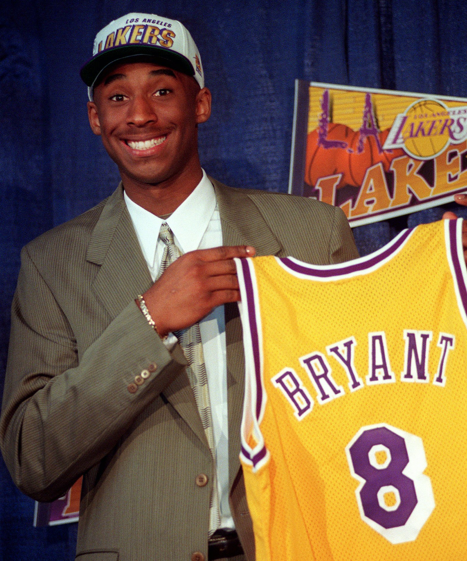 Timeline: A Look Back at Kobe Bryant's NBA Career – NBC Los Angeles