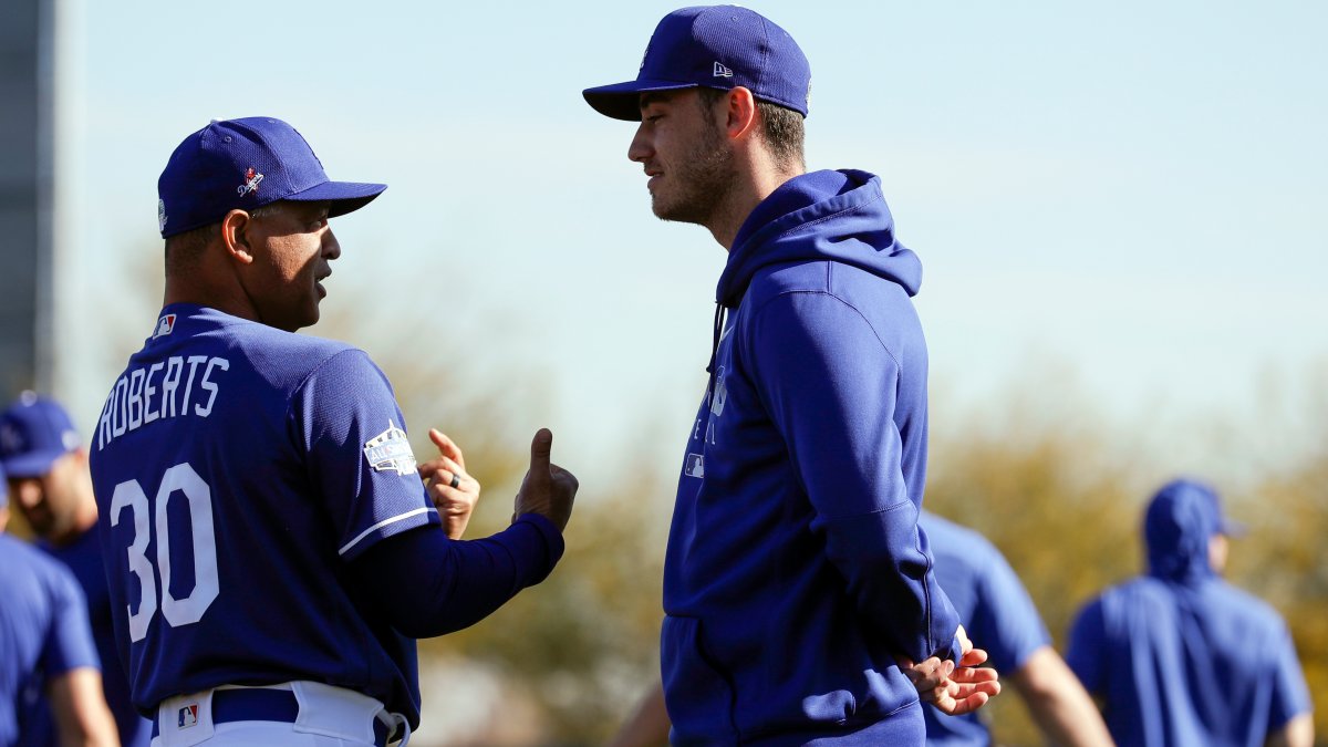 Cody Bellinger Cuts Loose On The Astros And So Does KTLA