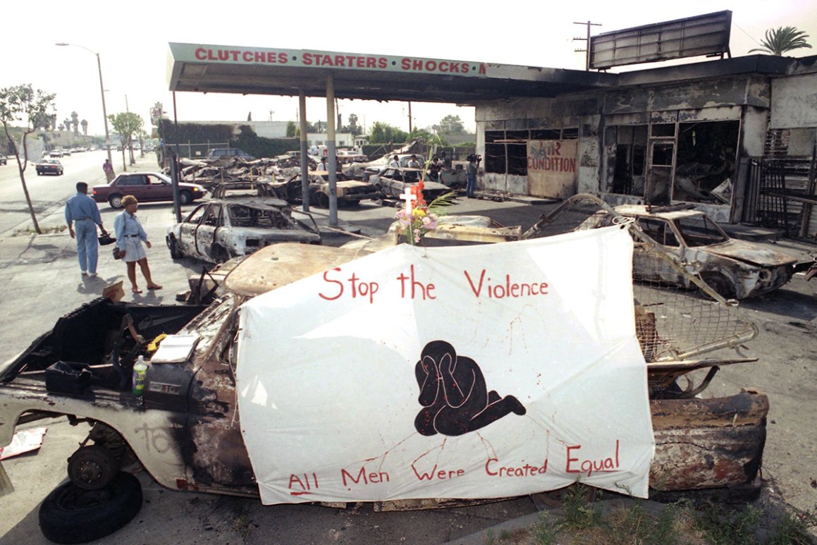 Photos: Scenes From the 1992 LA Riots – NBC Los Angeles