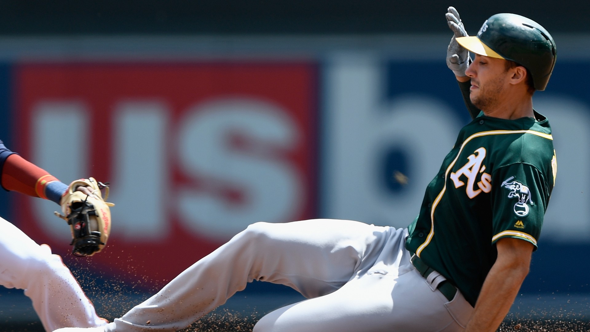 El Chapo S Wife Throws Twin Daughters Over The Top Barbie Themed