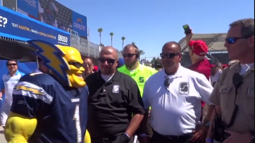 Boltman-Chargers-Stub-Hub