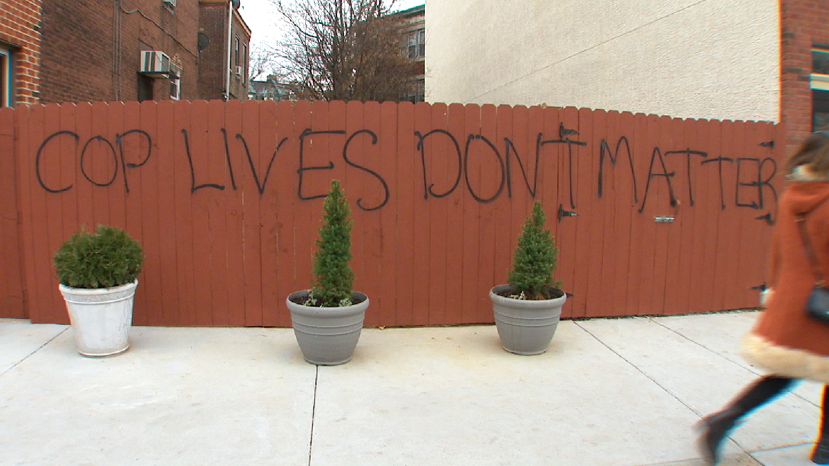 Cop-Lives-Dont-Matter-Graffiti.jpg