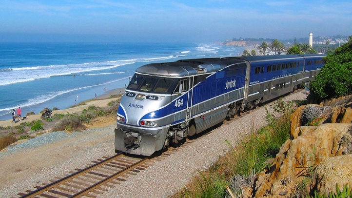Exterior daytimepacificsurfliner