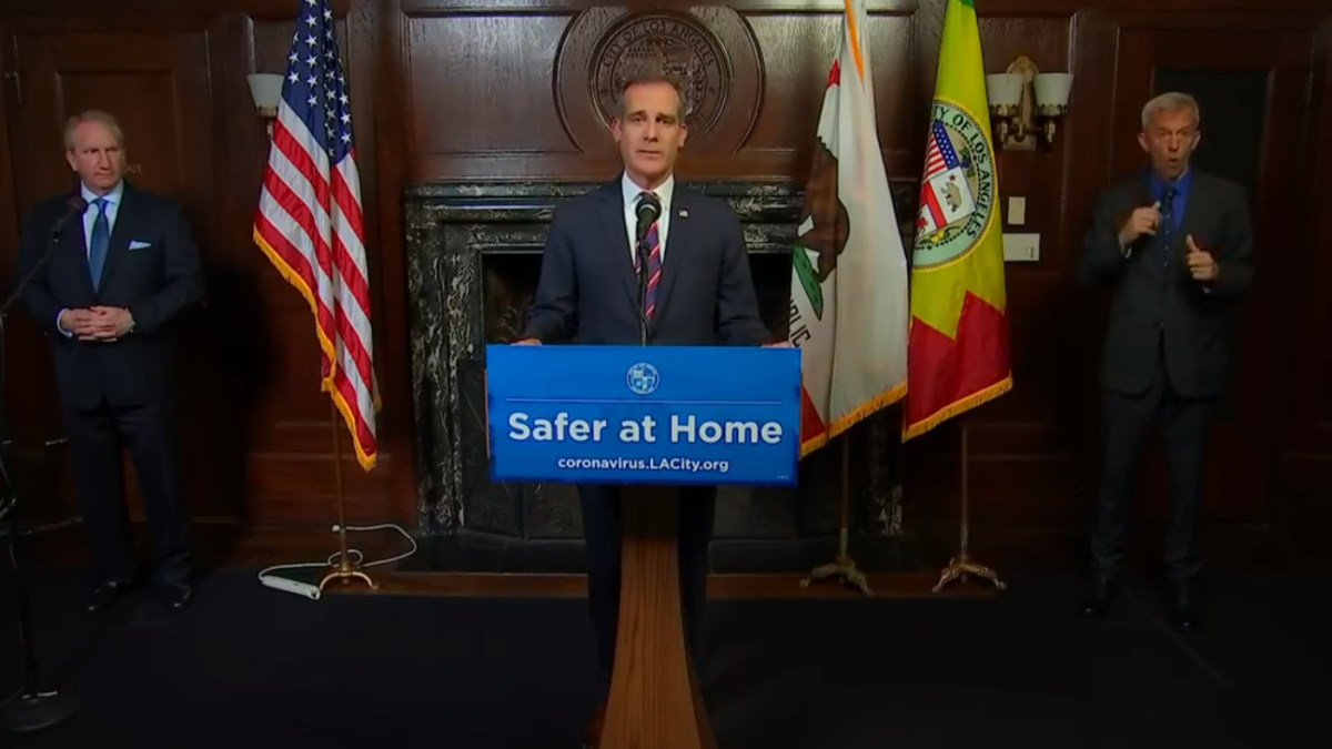 Mayor Garcetti Orders Masks, Face Coverings at Essential Businesses