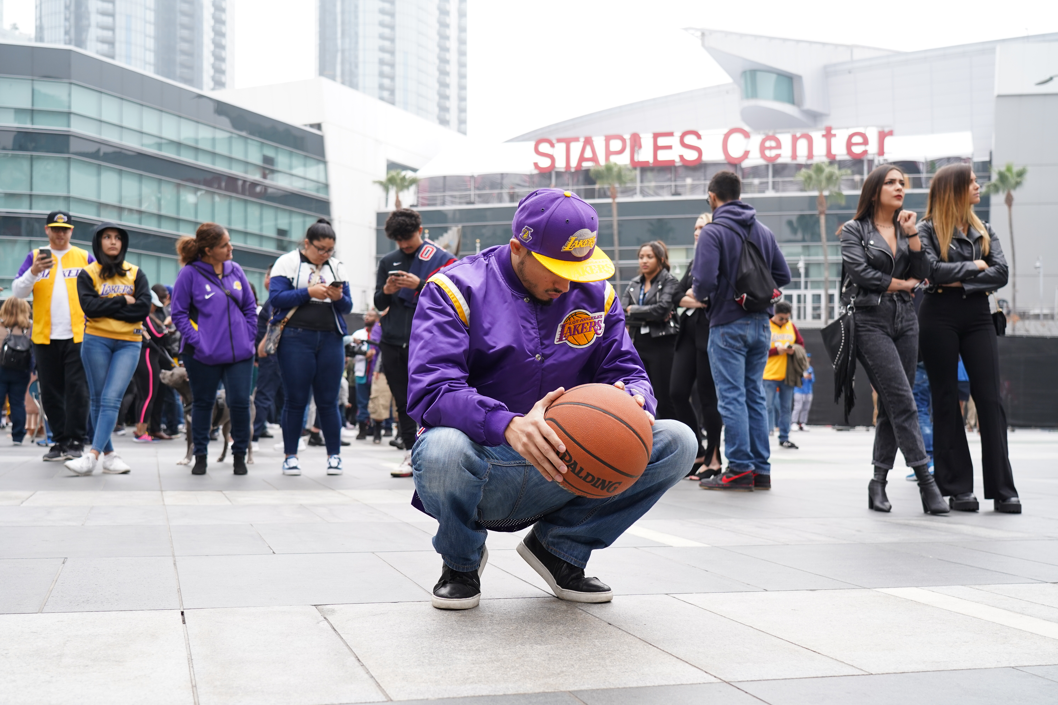 Kobe Bryant Fans Mourn at Staples Center After Helicopter Crash