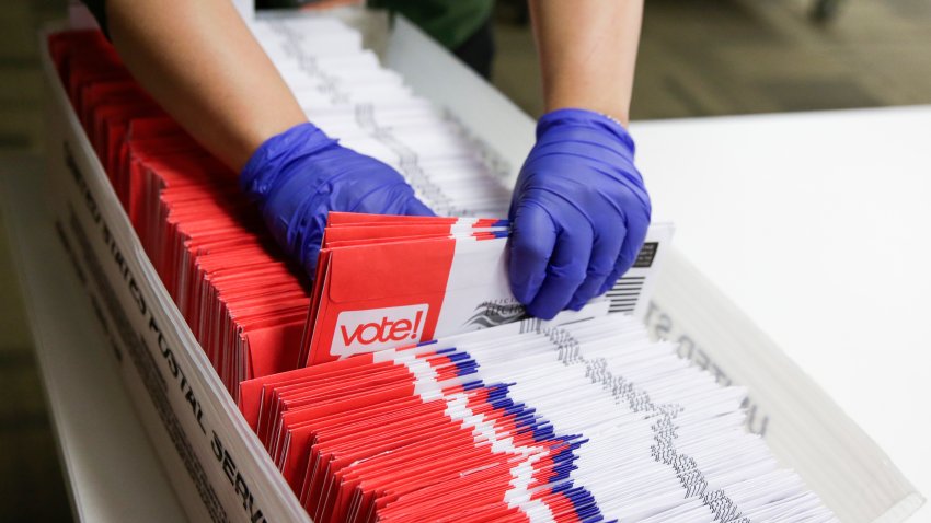 Se conminó a todos los votantes mayores de 65 años a votar por correo en las próximas elecciones.