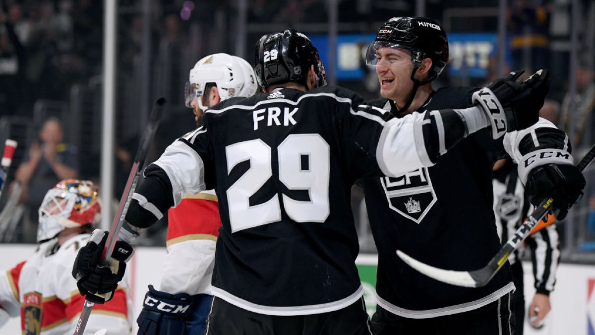 NHL Off-Season Outlook: Los Angeles Kings Already Make Aggressive