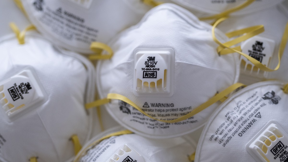 Discovered Stockpile of 39 Million Masks Reportedly Exposed as Fake by