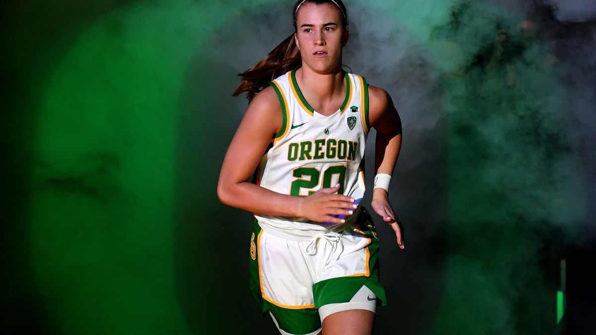 Oregon Star Sabrina Ionescu is AP Women’s Player of the Year NBC Los