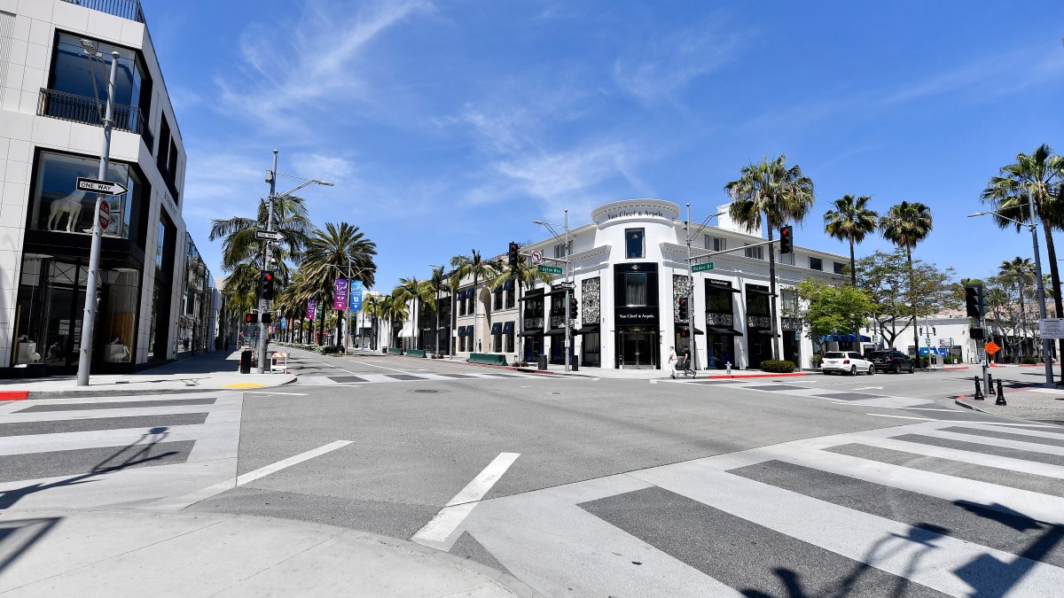 Louis Vuitton North Rodeo Drive Beverly Hills Care