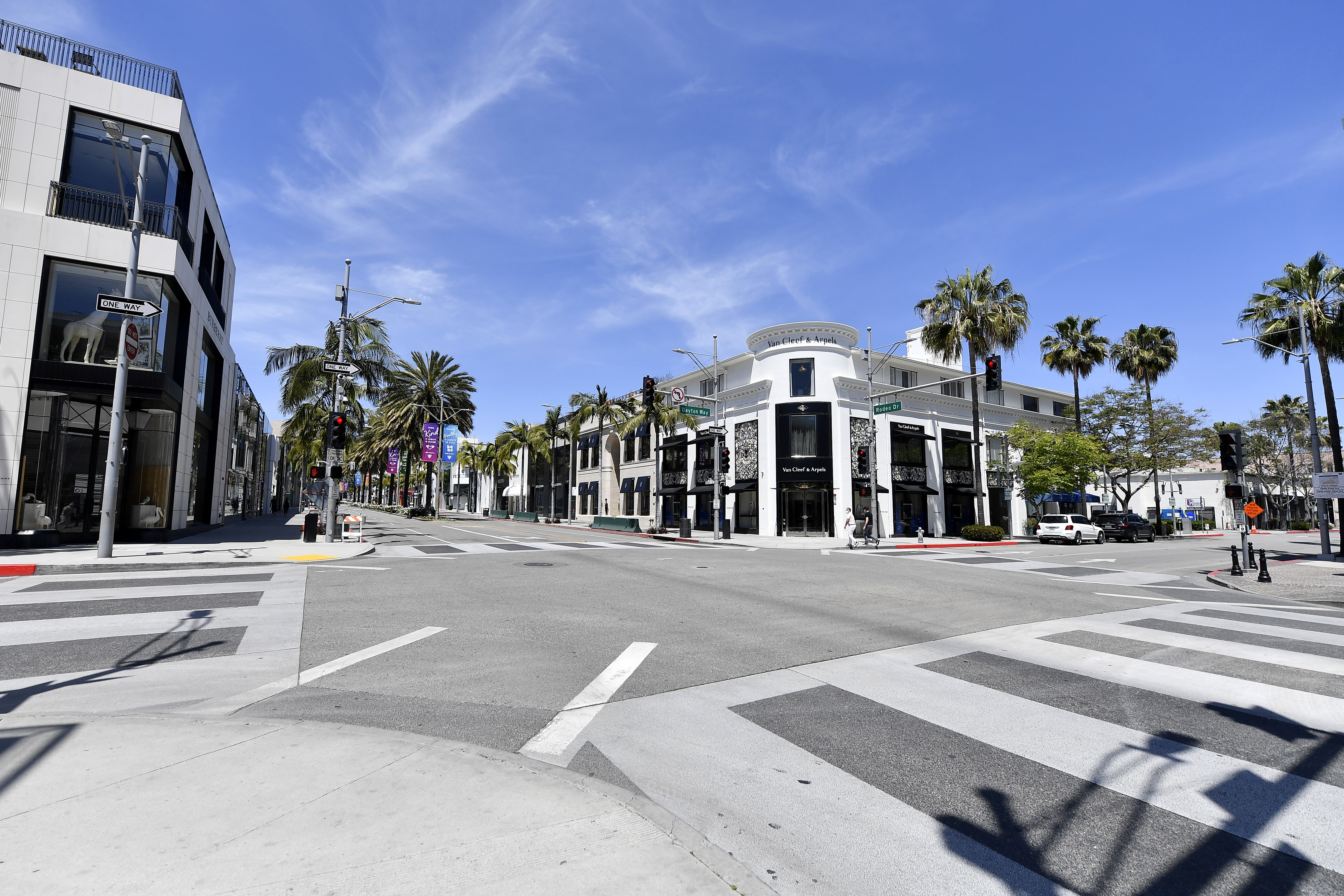 Beverly Hills Extends Nightly Curfew For Two More Days – NBC Los Angeles