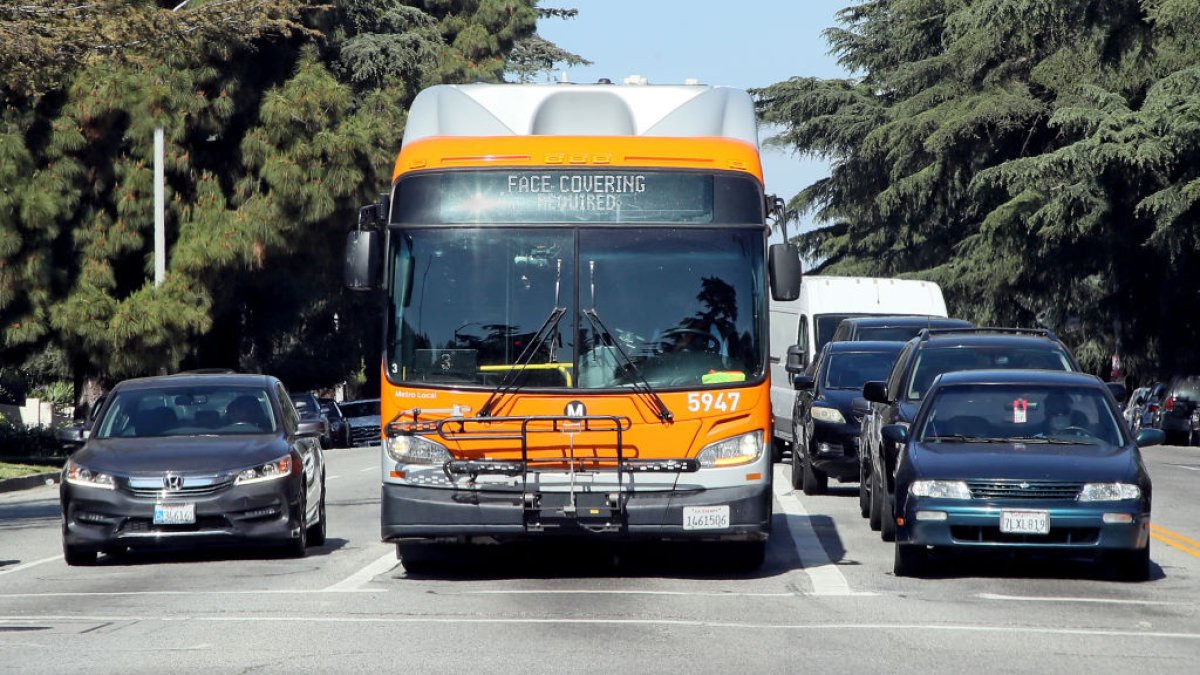 LA Metro Bus Fares Resume in January – NBC Los Angeles